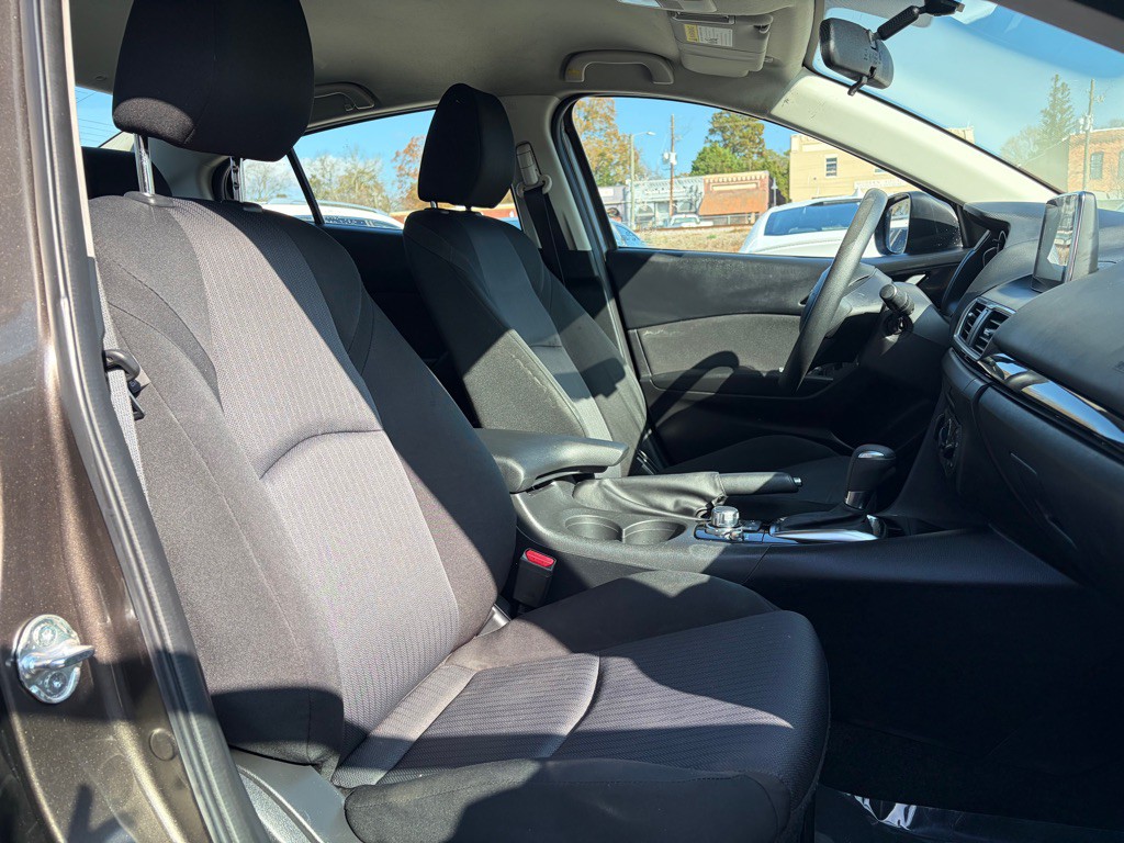 2016 Mazda Mazda3 Image 20