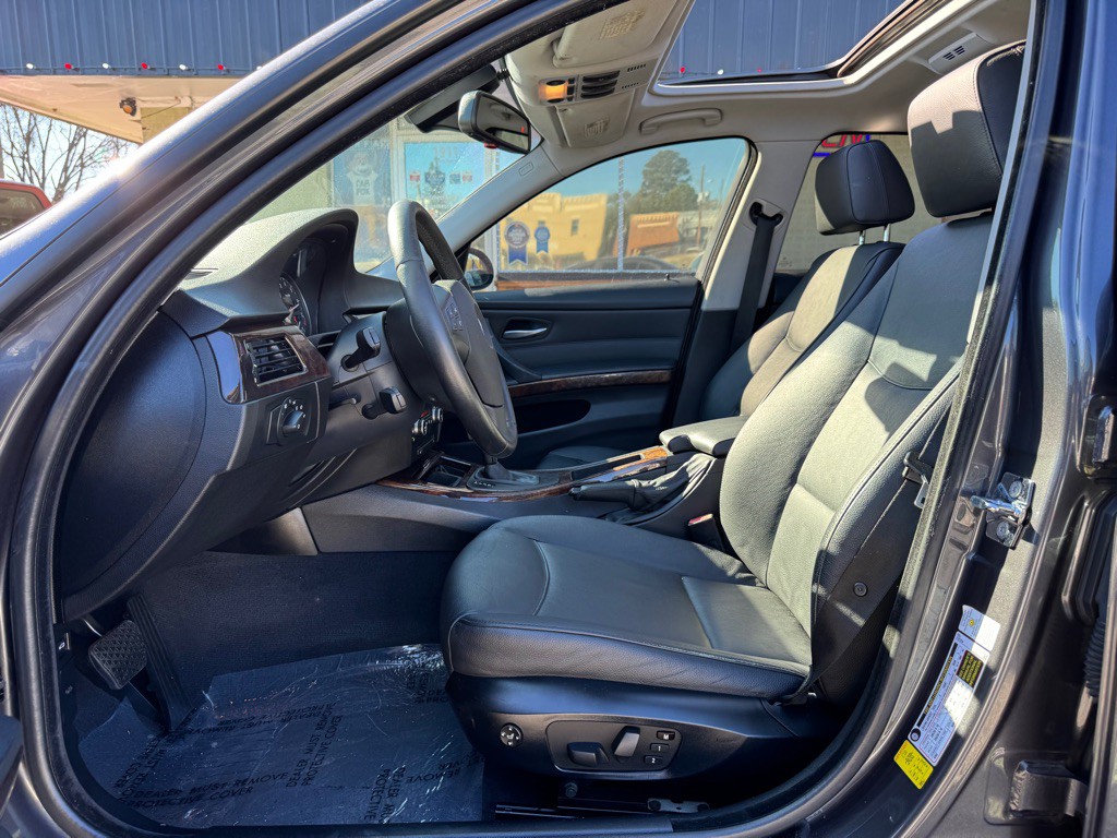 2008 BMW 3 Series Image 11