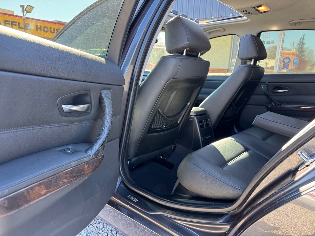 2008 BMW 3 Series Image 13