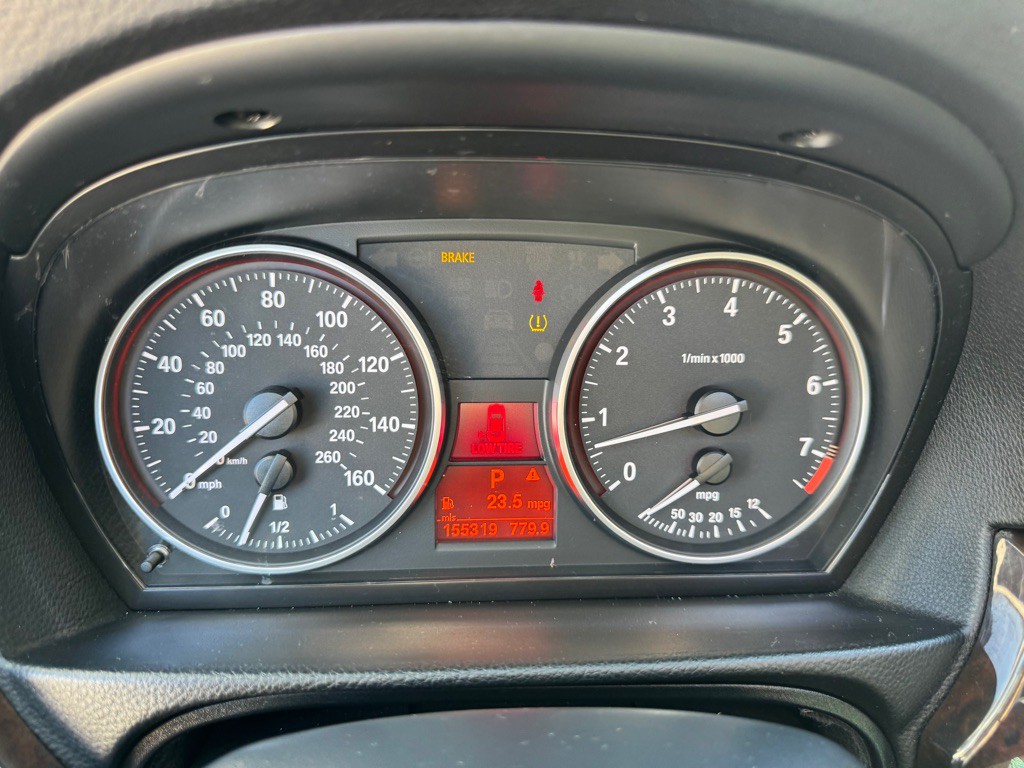 2008 BMW 3 Series Image 25