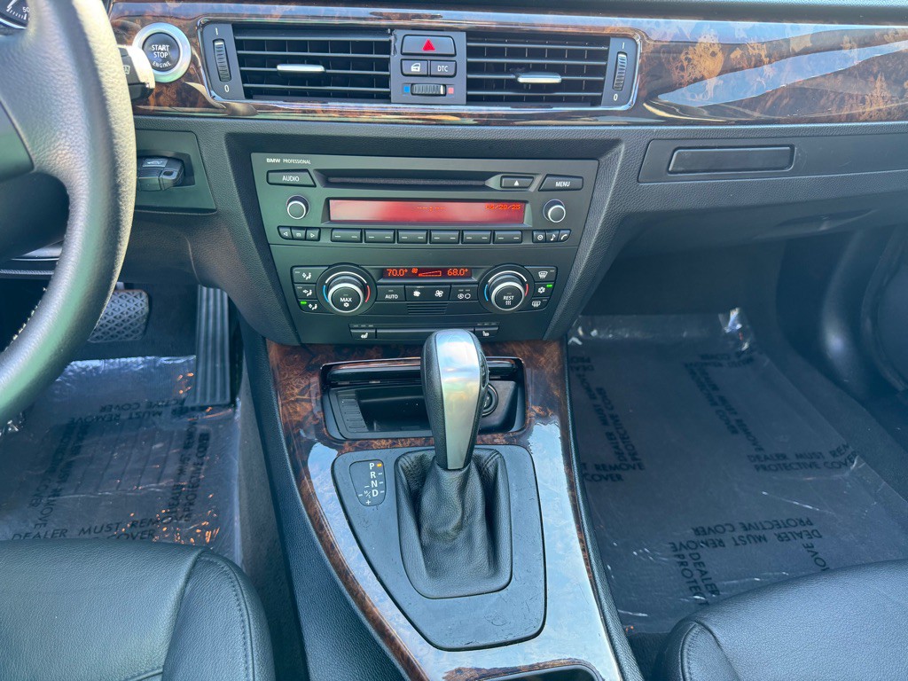 2008 BMW 3 Series Image 26