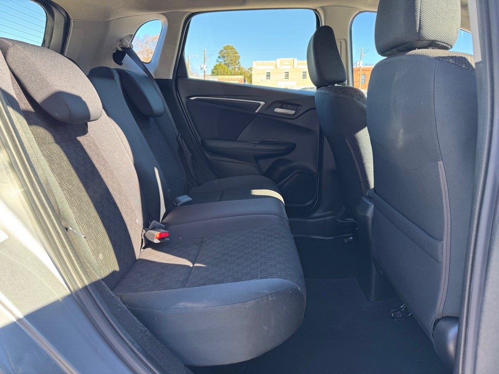 2017 Honda Fit Image 17