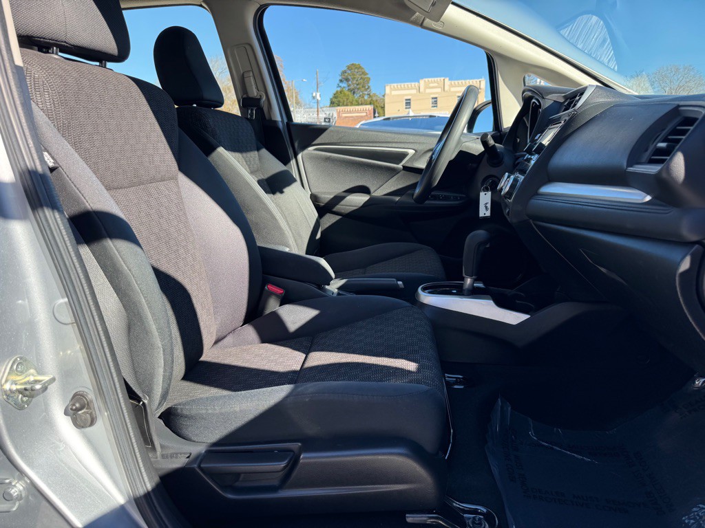 2017 Honda Fit Image 19