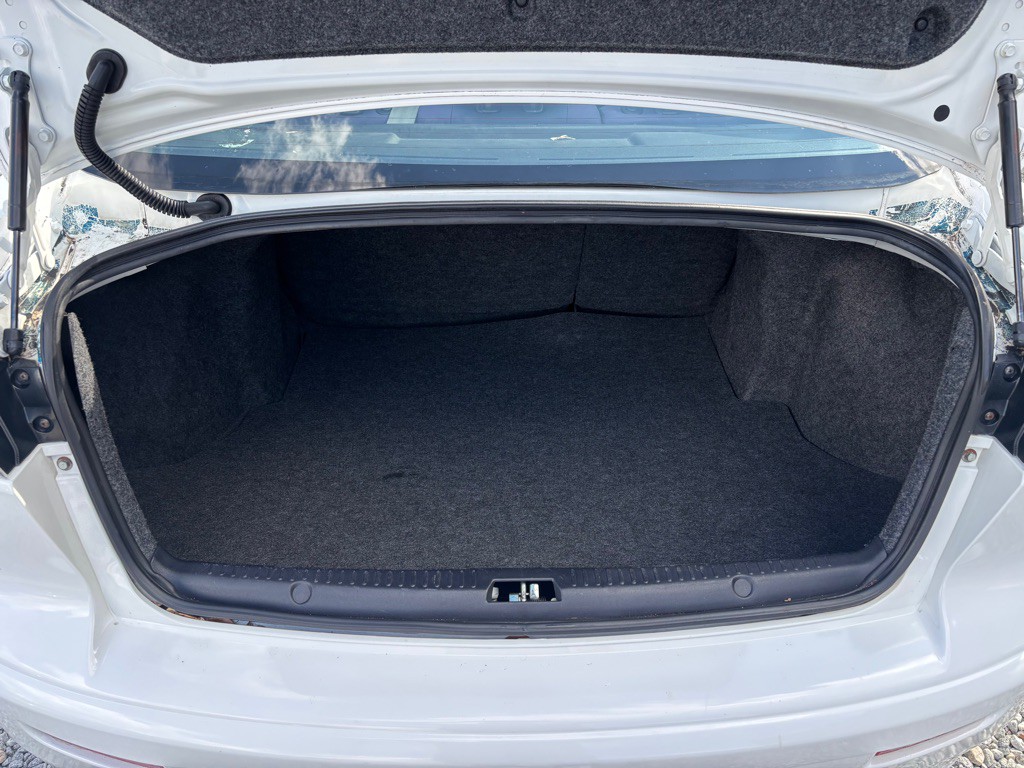 2011 Mitsubishi Lancer Image 20