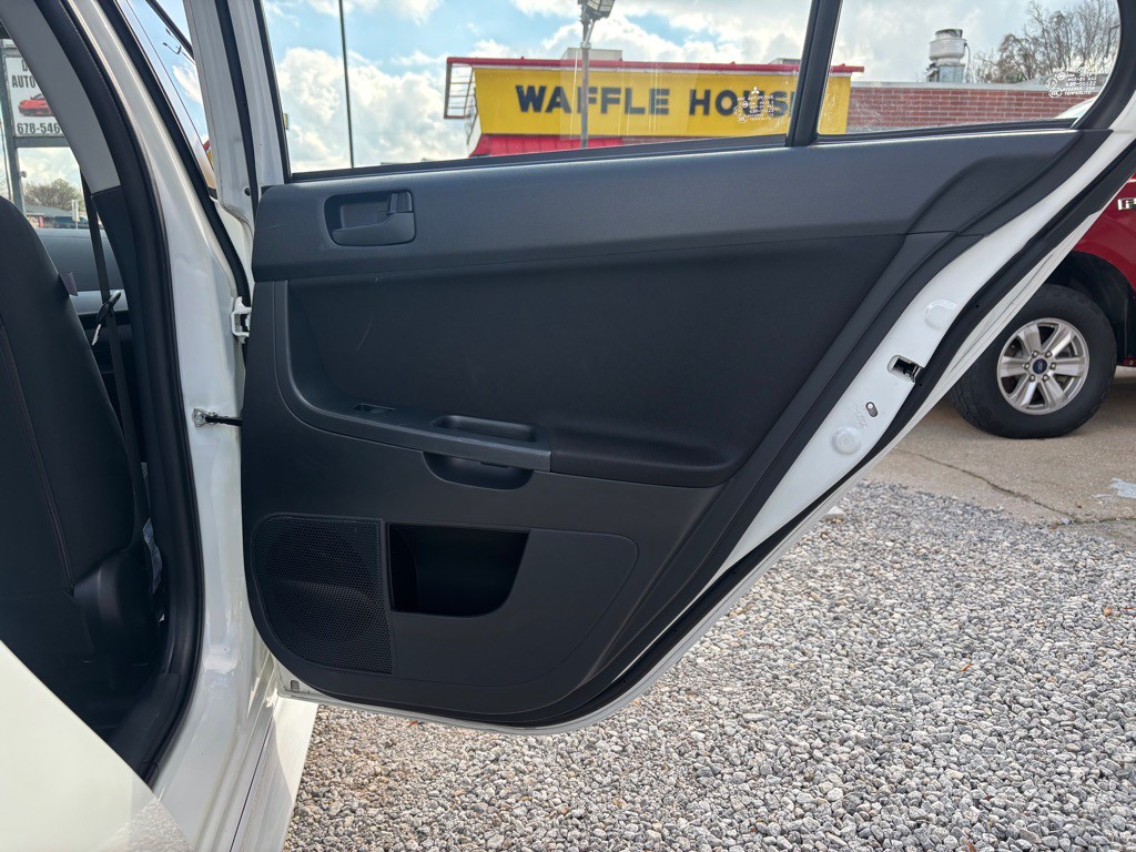 2011 Mitsubishi Lancer Image 21