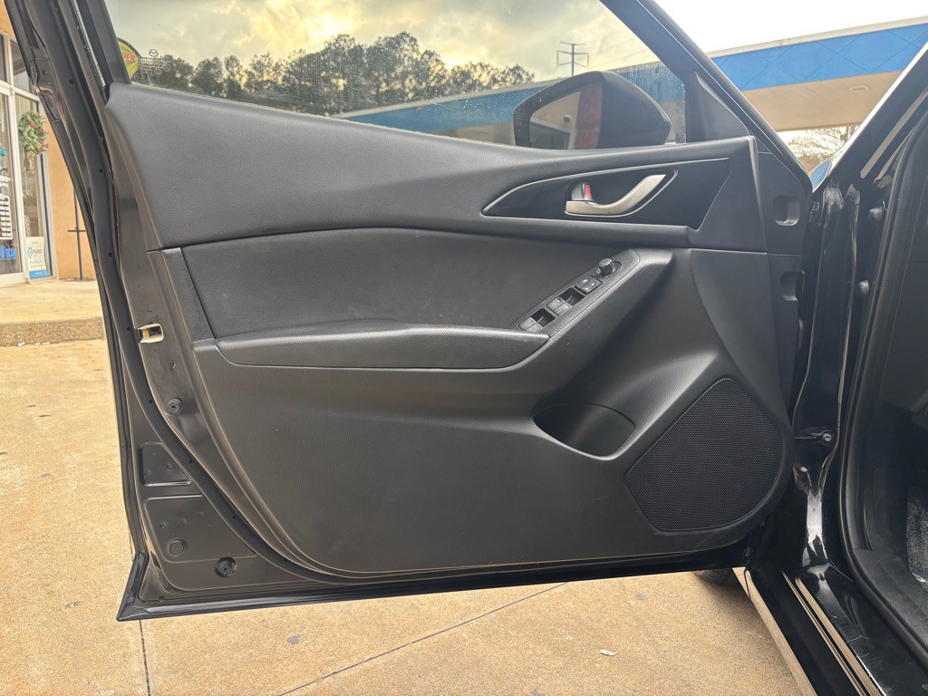 2014 Mazda Mazda3 Image 9