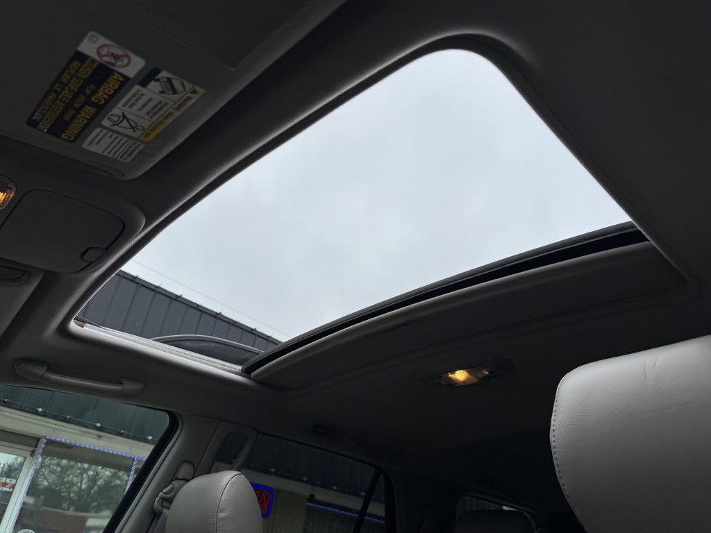 2006 Toyota Sequoia Image 27