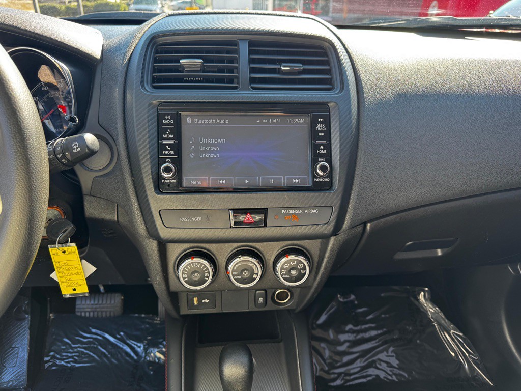 2019 Mitsubishi Outlander Image 23