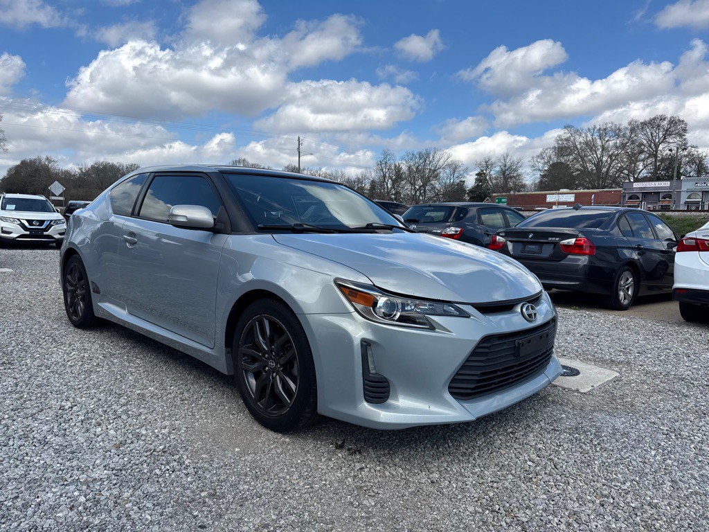 2014 Scion tC Image 3