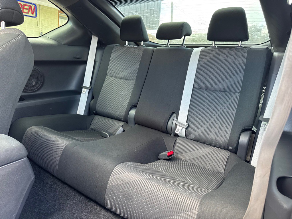 2014 Scion tC Image 13