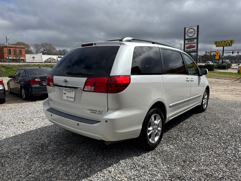 2005 Toyota Sienna Image 5