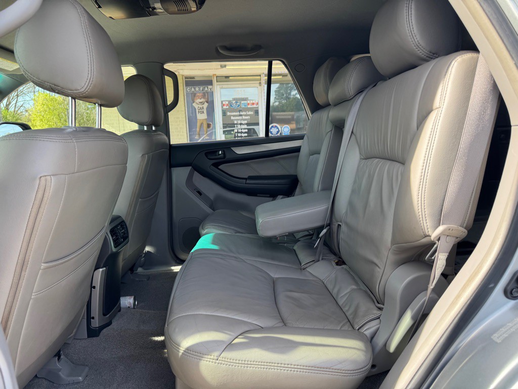 2004 Toyota 4Runner Image 14