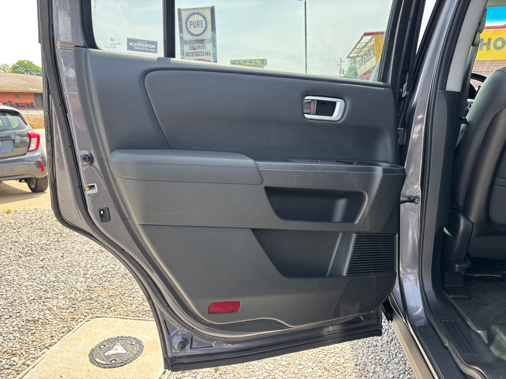 2015 Honda Pilot Image 21