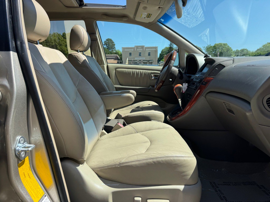 2003 Lexus RX Image 19