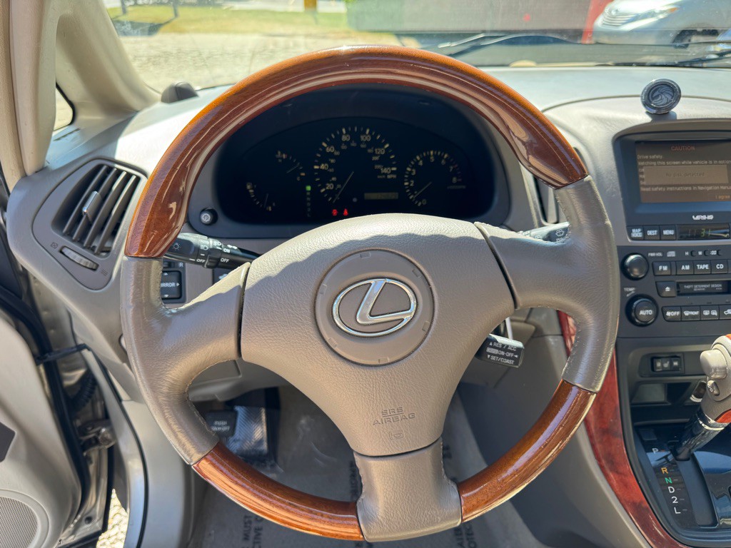 2003 Lexus RX Image 21