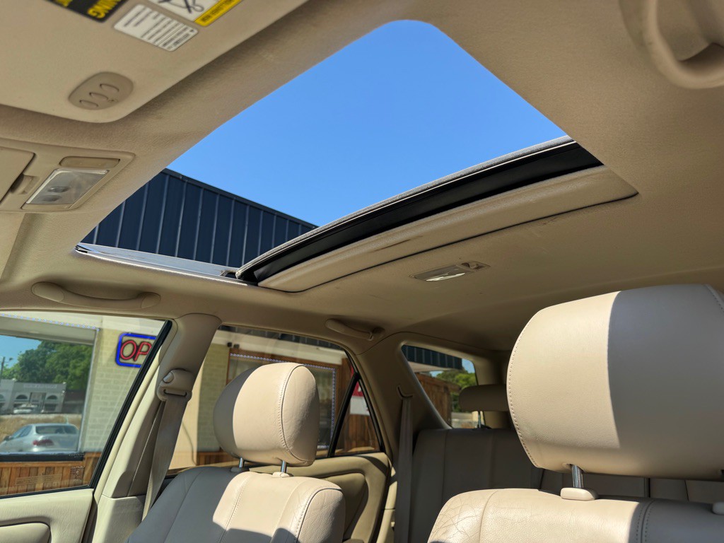 2003 Lexus RX Image 26