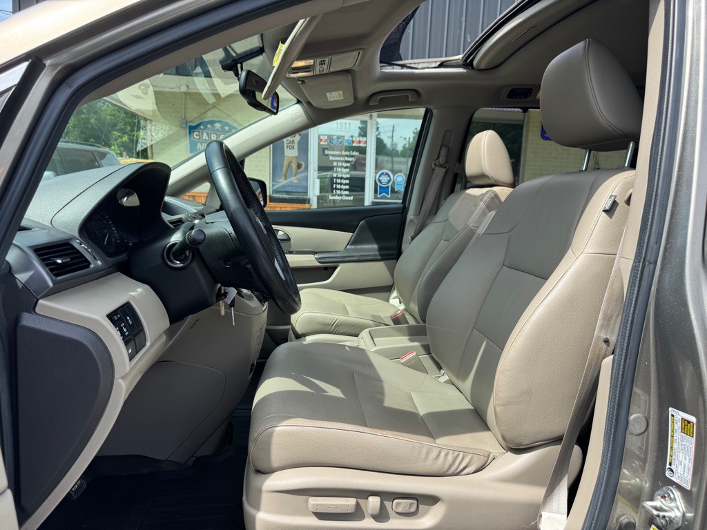 2013 Honda Odyssey Image 11