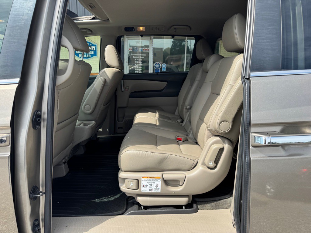 2013 Honda Odyssey Image 13