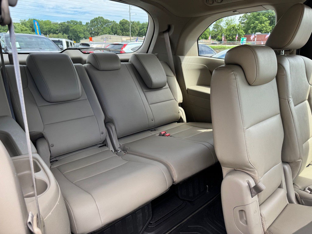 2013 Honda Odyssey Image 17