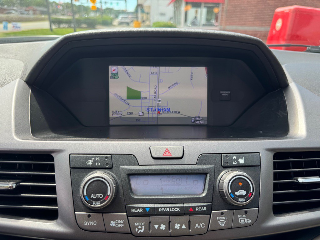 2013 Honda Odyssey Image 25