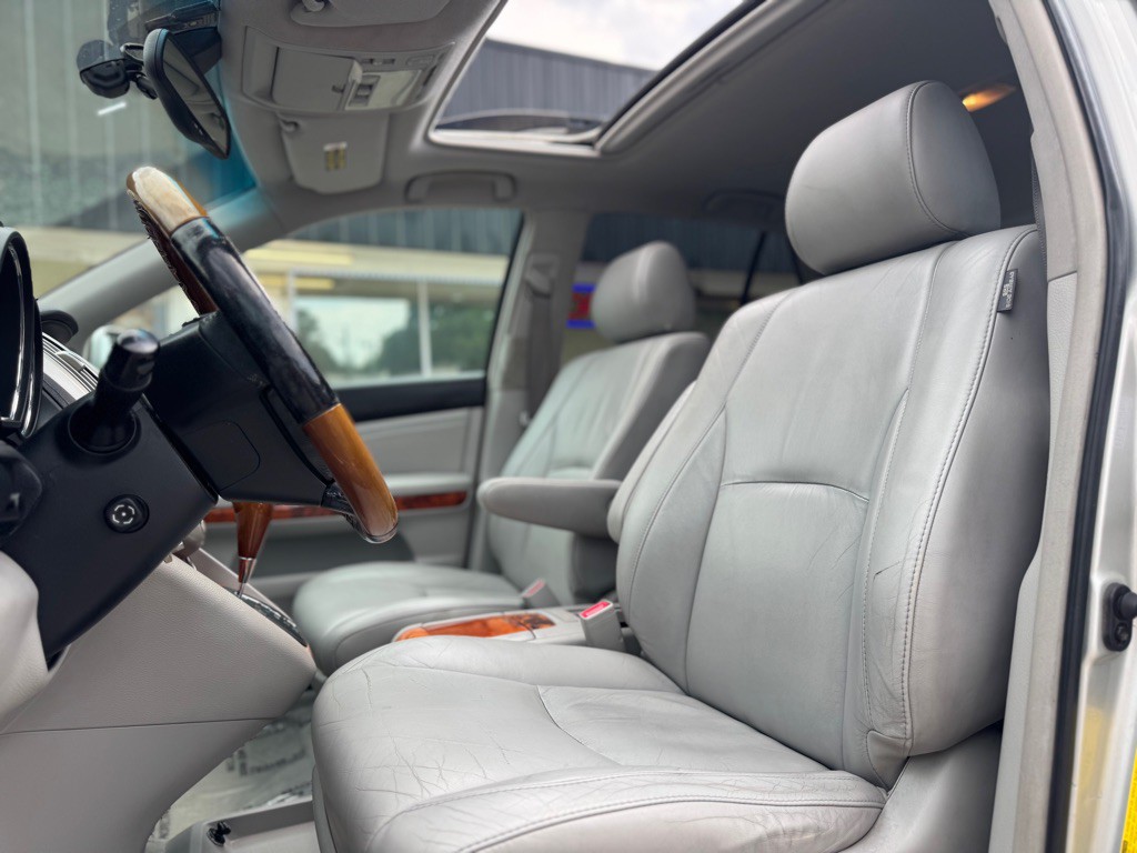 2005 Lexus RX Image 11