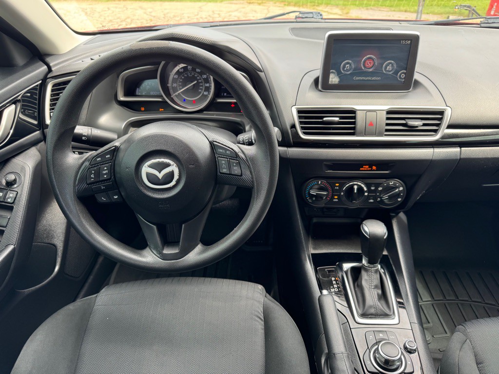 2015 Mazda Mazda3 Image 9
