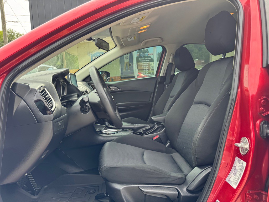 2015 Mazda Mazda3 Image 11