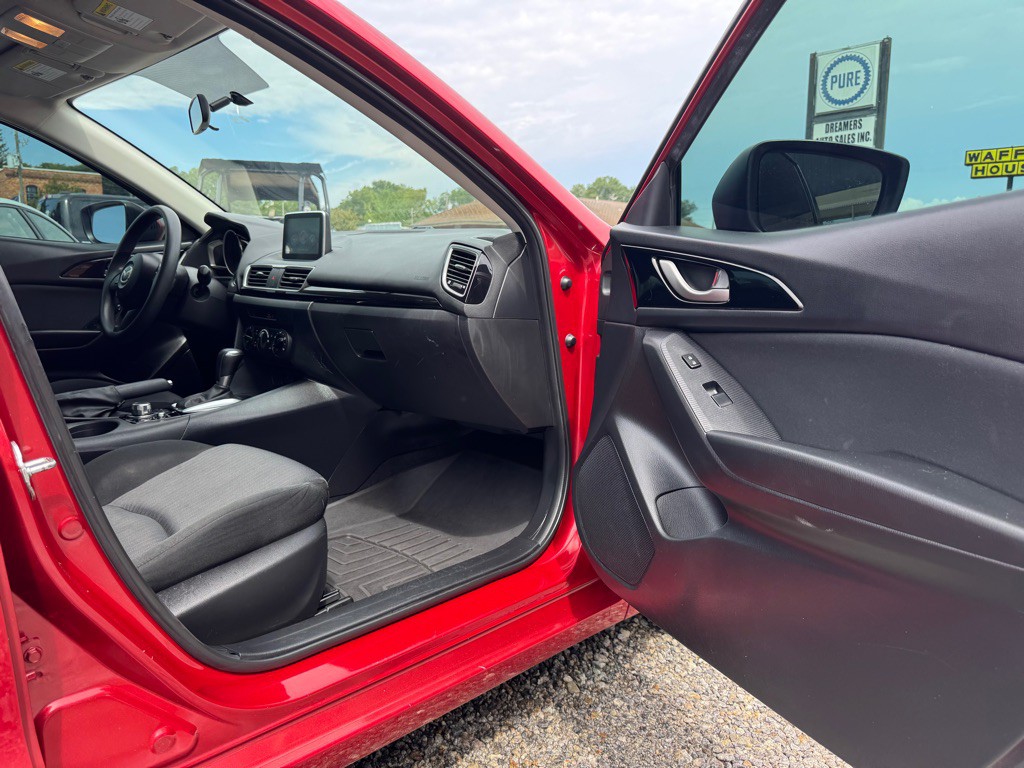 2015 Mazda Mazda3 Image 18