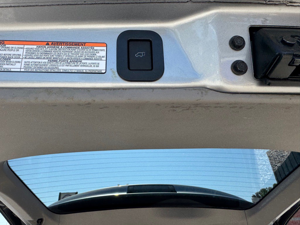 2017 Toyota Sienna Image 30