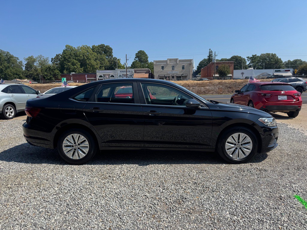2019 Volkswagen Jetta Image 4
