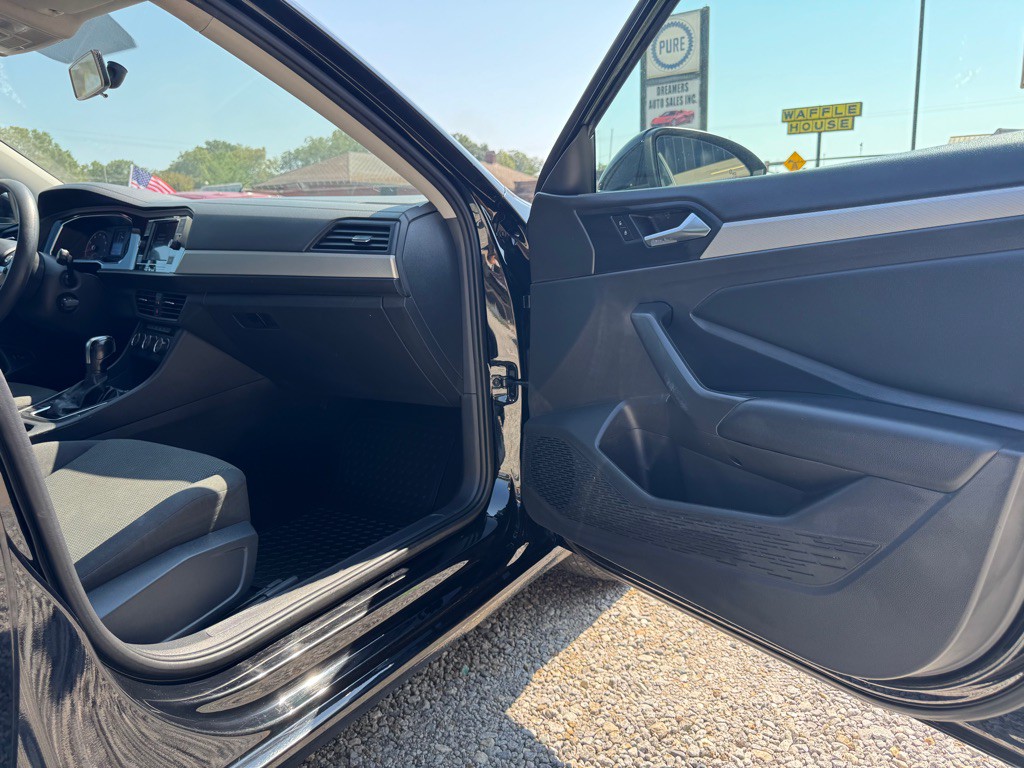 2019 Volkswagen Jetta Image 18
