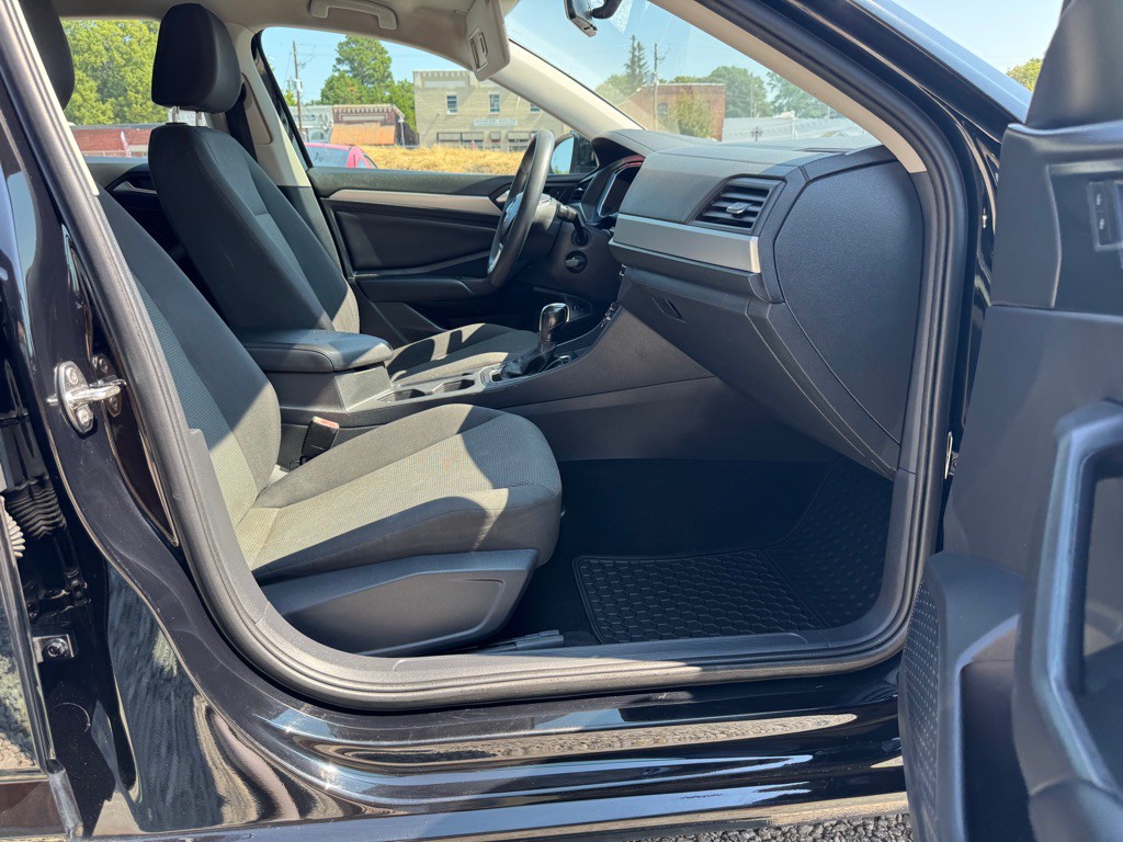 2019 Volkswagen Jetta Image 19