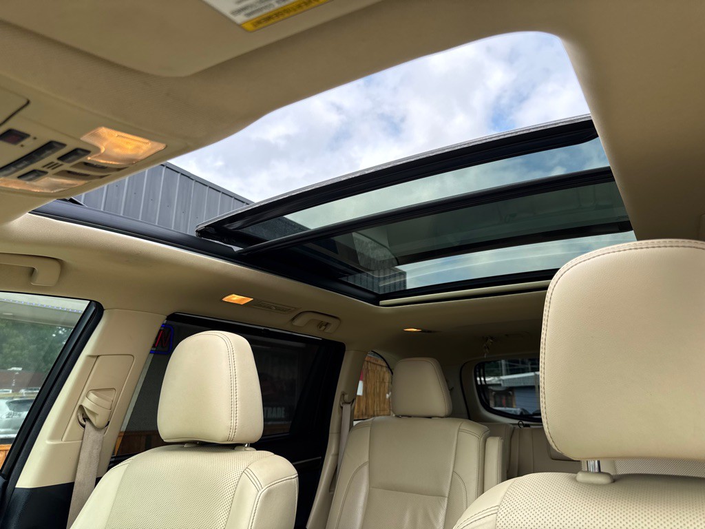 2014 Toyota Highlander Image 24