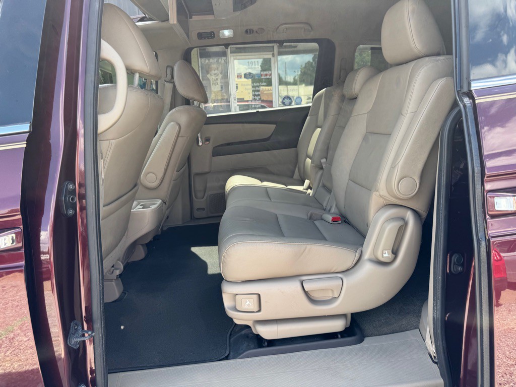 2014 Honda Odyssey Image 12
