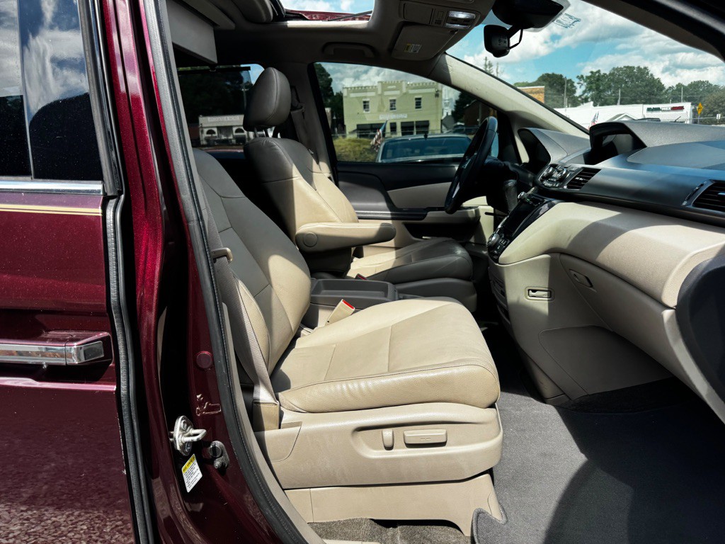 2014 Honda Odyssey Image 20