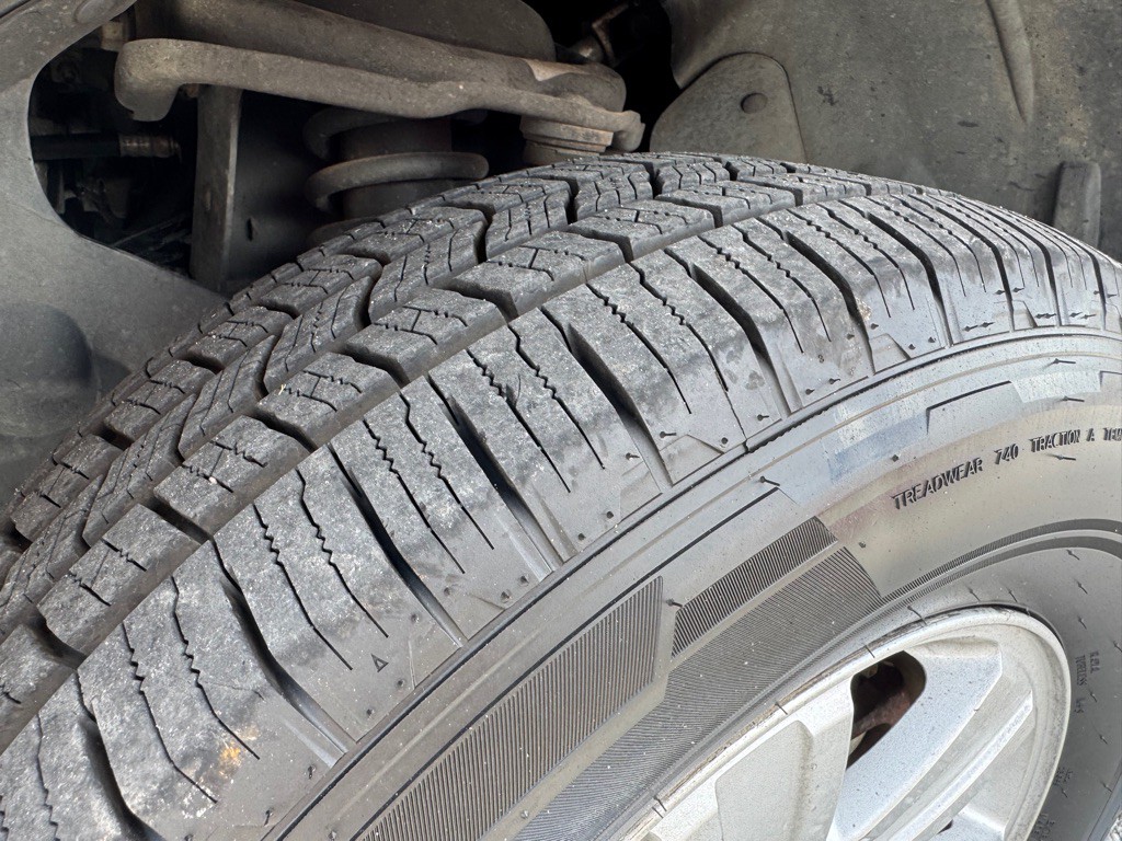 2010 Ford Explorer Image 24