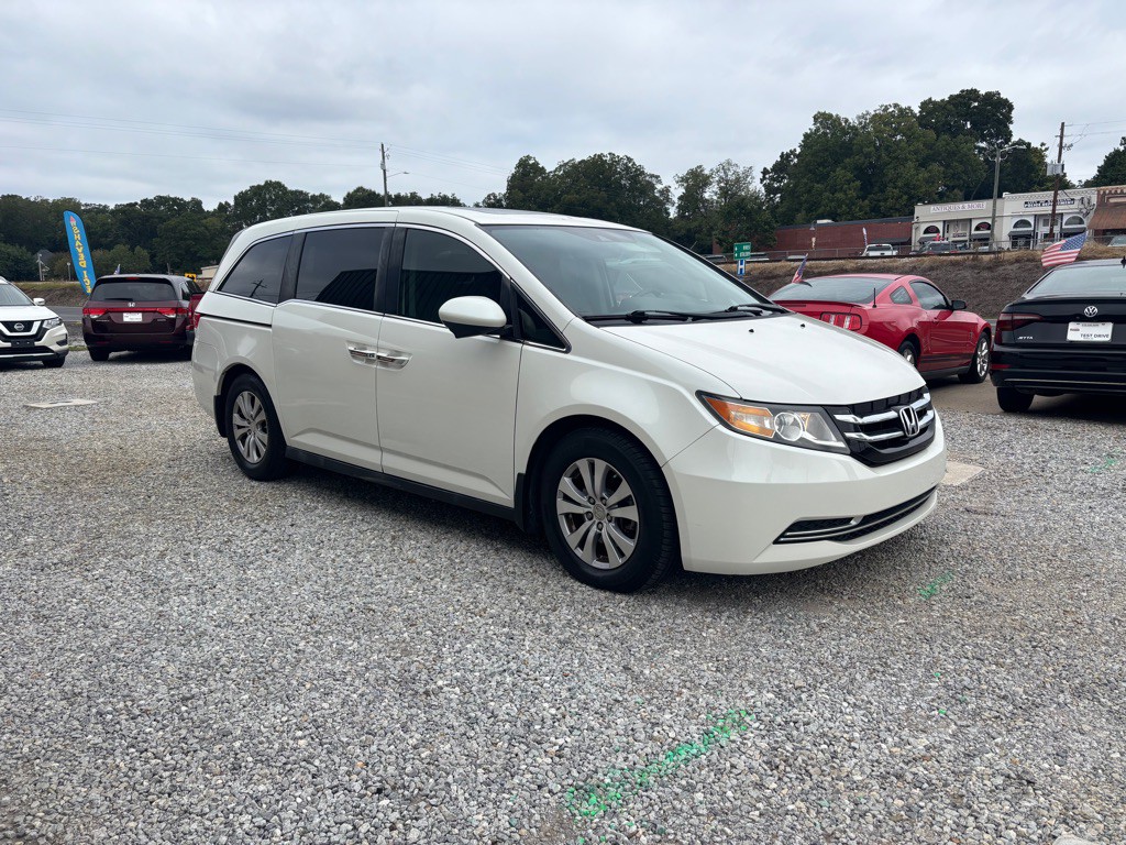 2015 Honda Odyssey Image 3