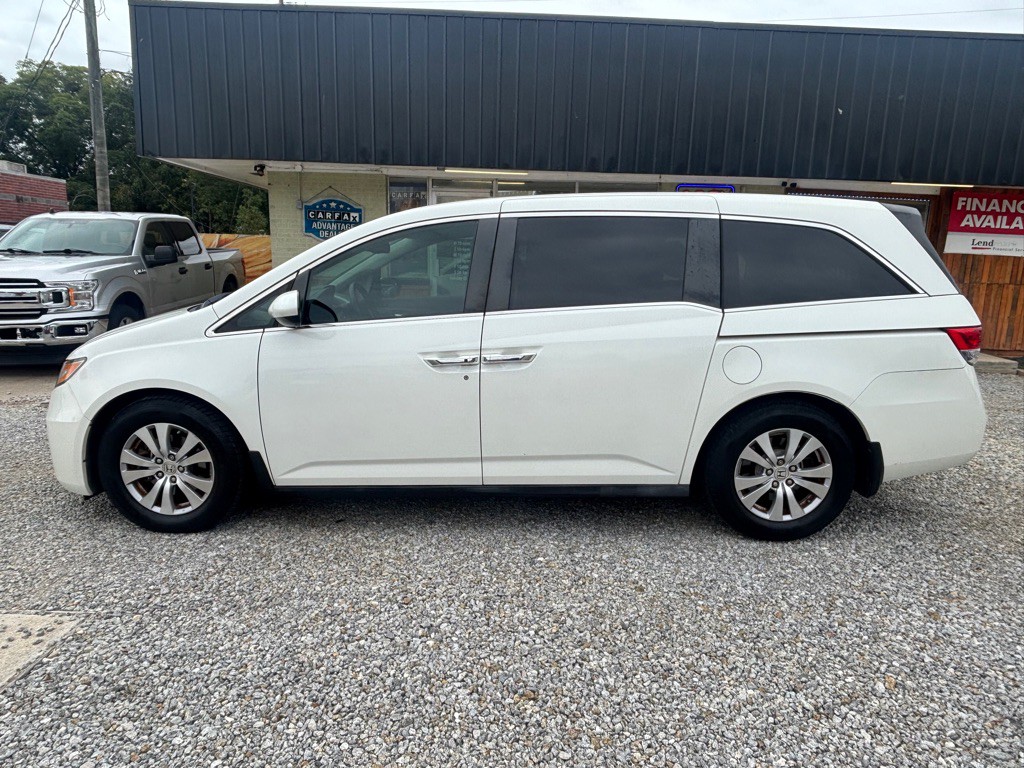 2015 Honda Odyssey Image 4