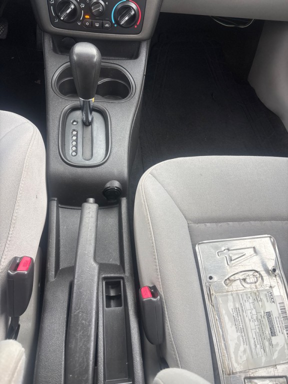 2005 Chevrolet Cobalt Image 11