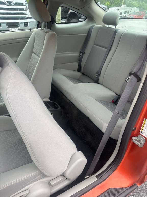 2005 Chevrolet Cobalt Image 12