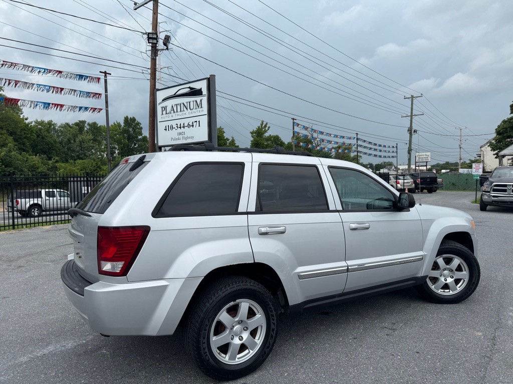 2010 Jeep Grand Cherokee Image 4