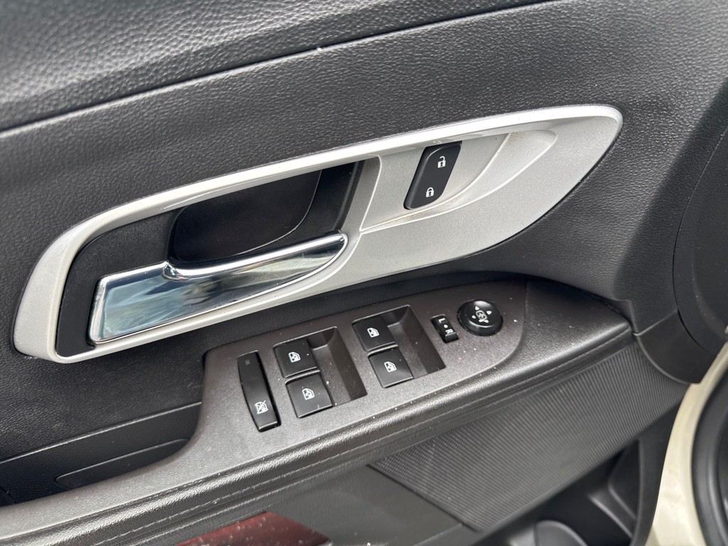 2016 Chevrolet Equinox Image 9