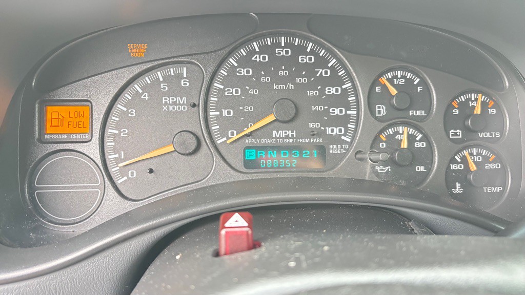 2002 Chevrolet Avalanche Image 15