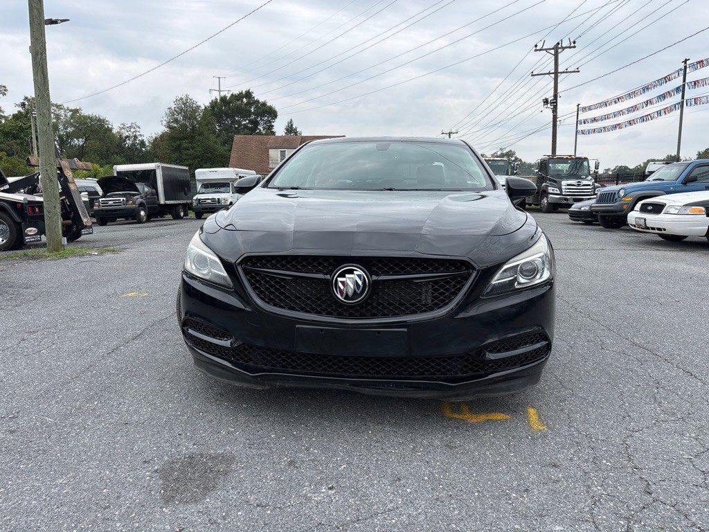 2017 Buick Lacrosse Image 2
