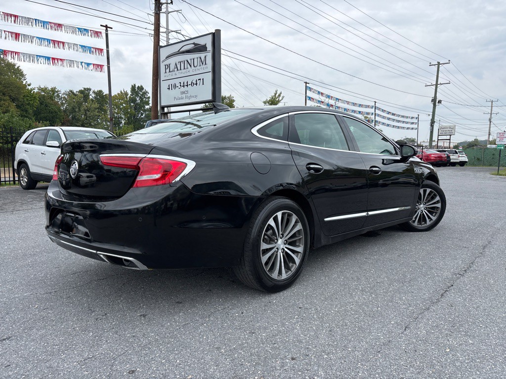 2017 Buick Lacrosse Image 4