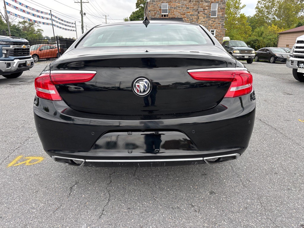 2017 Buick Lacrosse Image 5