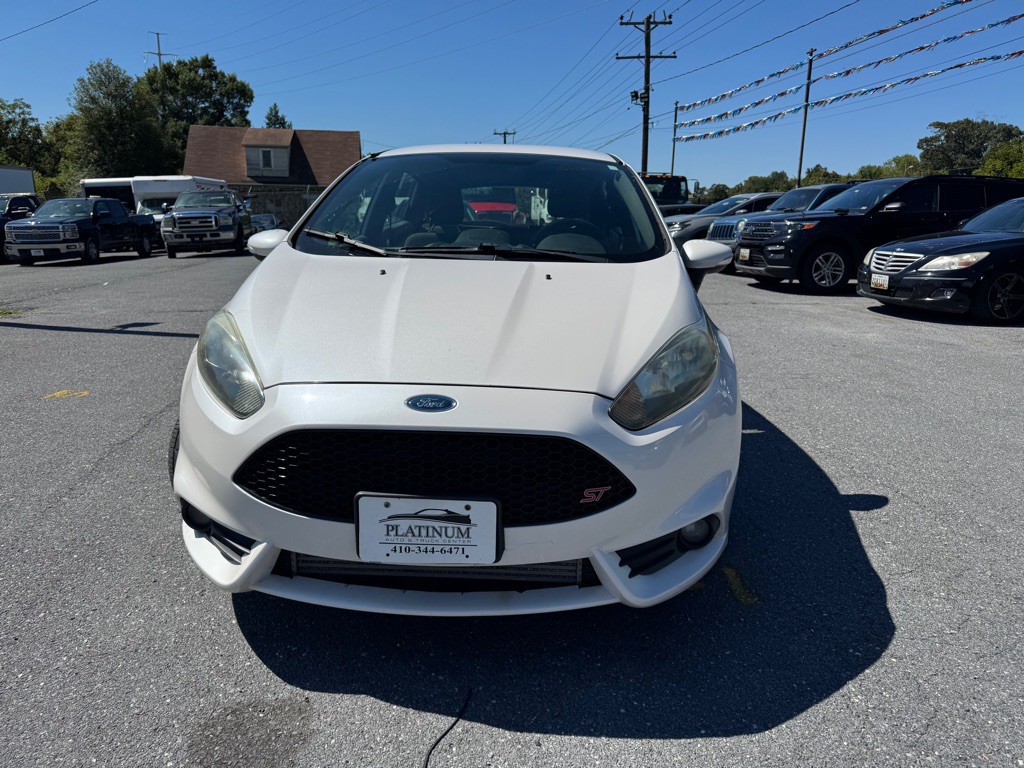 2016 Ford Fiesta Image 2