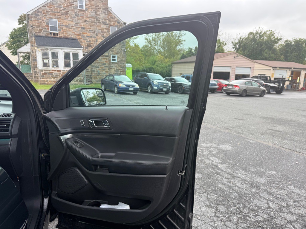 2013 Ford Explorer Image 14