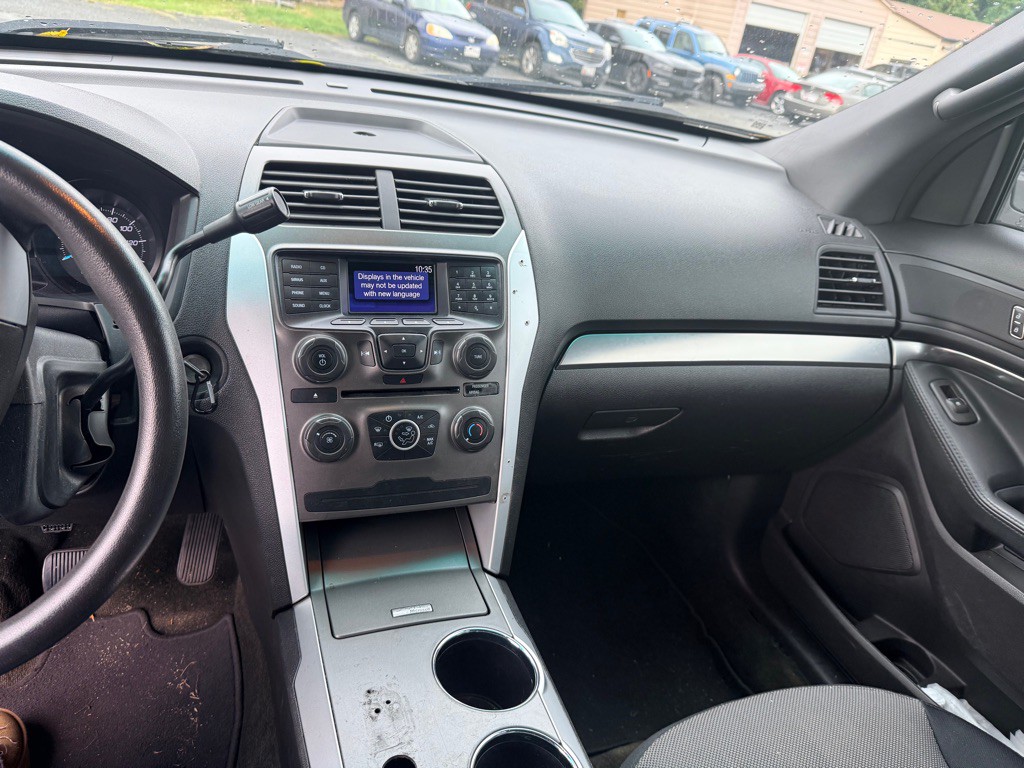 2013 Ford Explorer Image 21