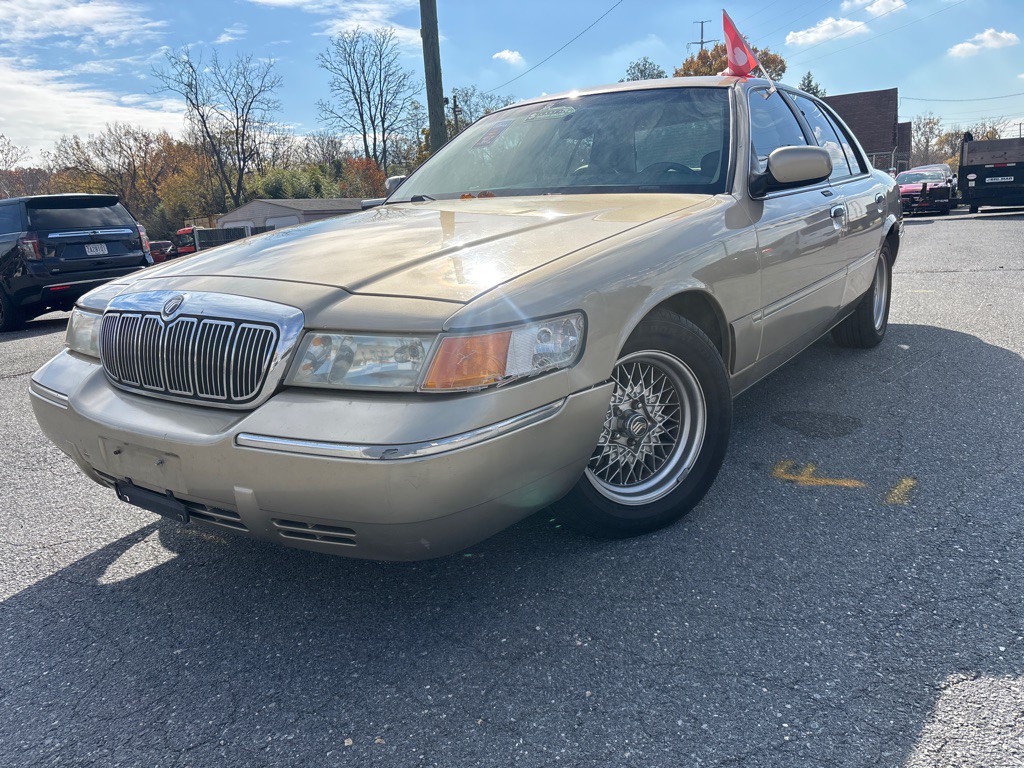 1999 Mercury Grand Marquis Image 1